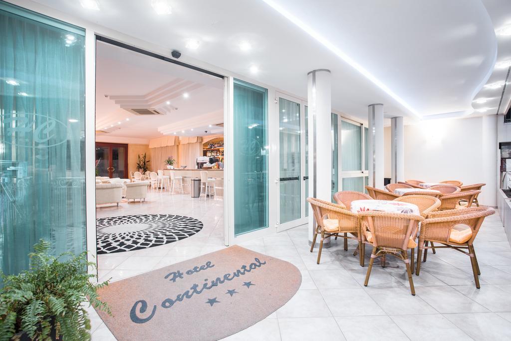 Hotel Continental Гаттео-а-Маре Экстерьер фото